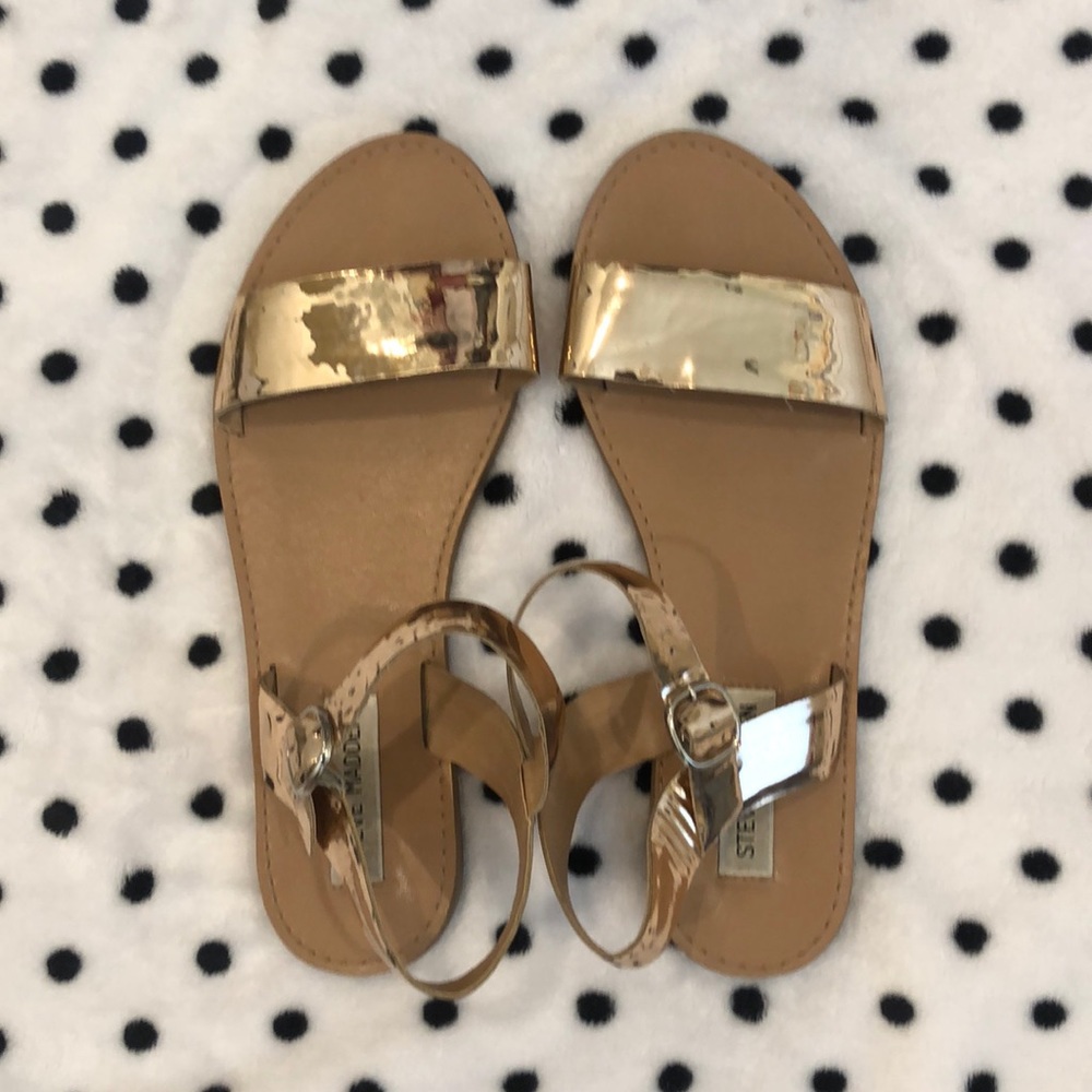 STEVE MADDEN Rose Gold Sandals 🌹